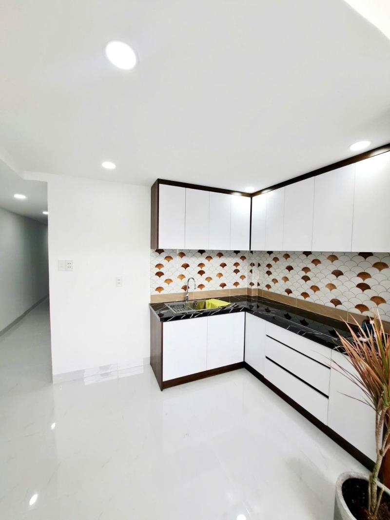 Chỉ nhỉnh 5 tỷ nhà mới nguyễn ảnh thủ bà điểm – hóc môn 90m² full nội thất – oto đổ cửa - Ảnh 4