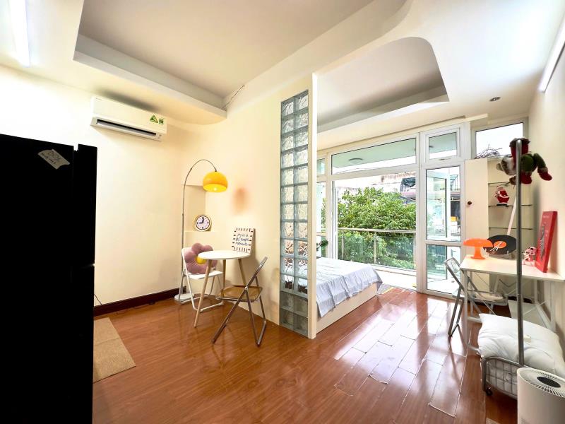 Cho thuê studio ban công 35m2 có máy giặt riêng ngay chợ bà chiểu - ngã tư phú nhuận - trường đại học văn lang