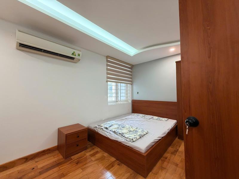 Cho thuê căn hộ dịch vụ 1pn full nội thất gỗ sang – khu đoàn thị điểm, phú nhuận | ban công, bếp riêng, sát bên q1,q3