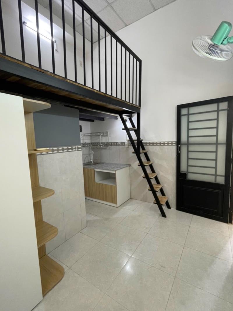 [Tân phú] phòng trọ dạng gác có nội thất cơ bản đầy đủ, rộng 30m2