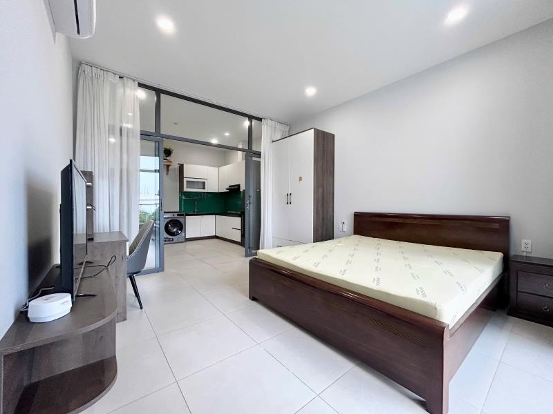 1pn - bạch đằng - ban công, máy giặt riêng, thang máy - gần sân bay, cv gia định