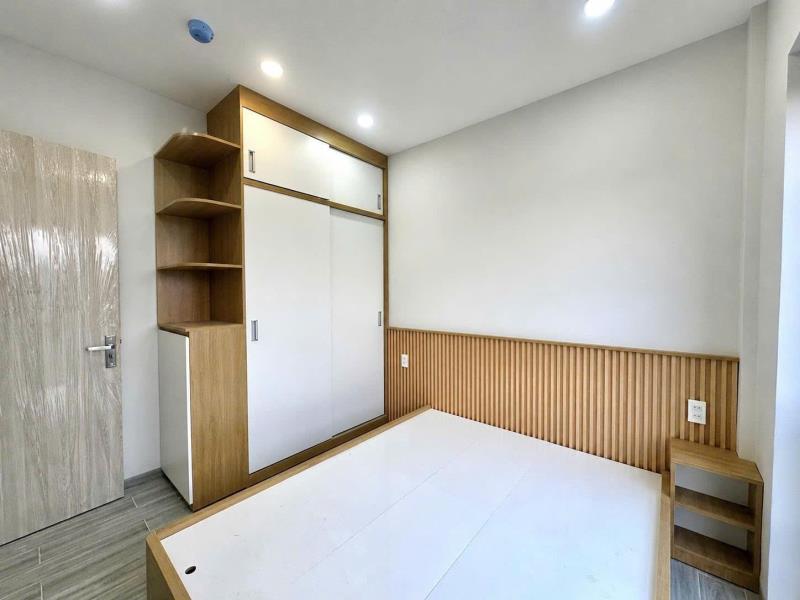 Cho thuê studio/1pn 32m2 thang máy, hầm xe rộng gần bv ung bướu