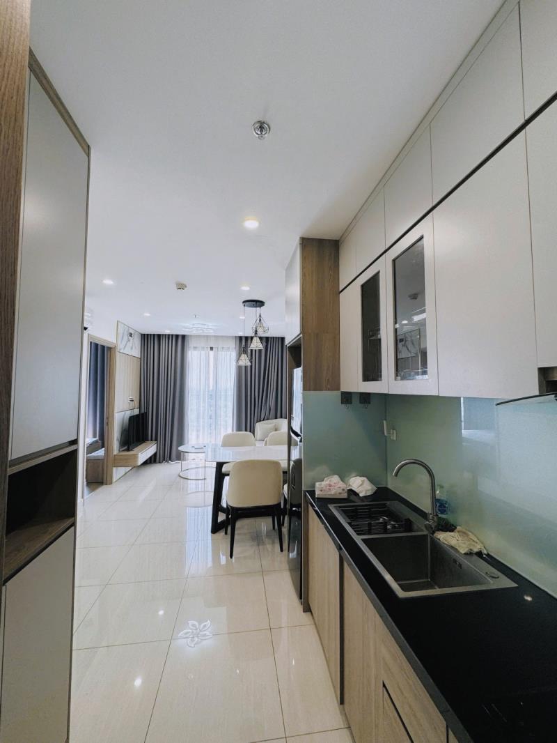 Căn hộ 2pn2wc full nội thất, sẵn sổ, vinhomes grand park - Ảnh 2