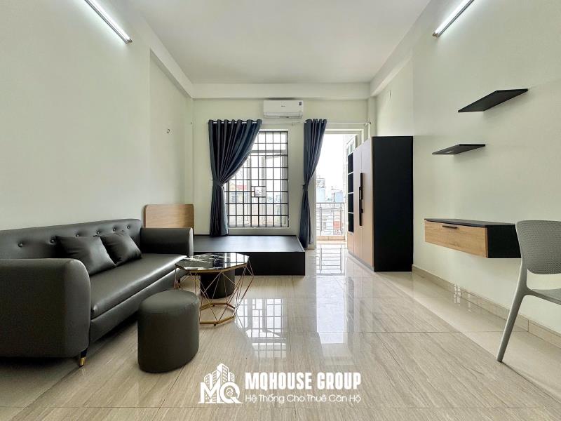 Căn hộ studio ban công full nội thất rộng 50m2 ngay eon mall tân phú