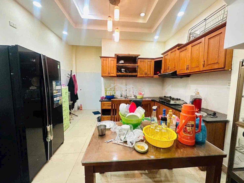 Nhà 4 tầng đường oto vào tới nhà sát hoàng diệu 2 thu nhập 15tr/thg - Ảnh 4