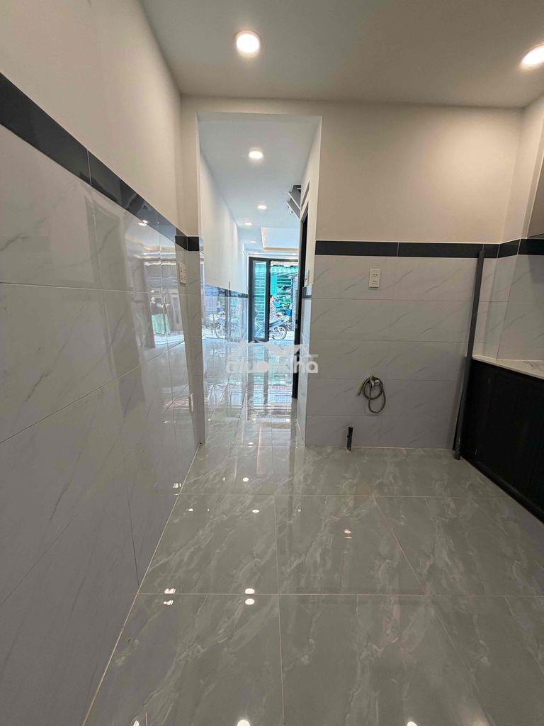 Cho thuê nguyên căn nhà mới 100%. gần hàng xanh - Ảnh 4