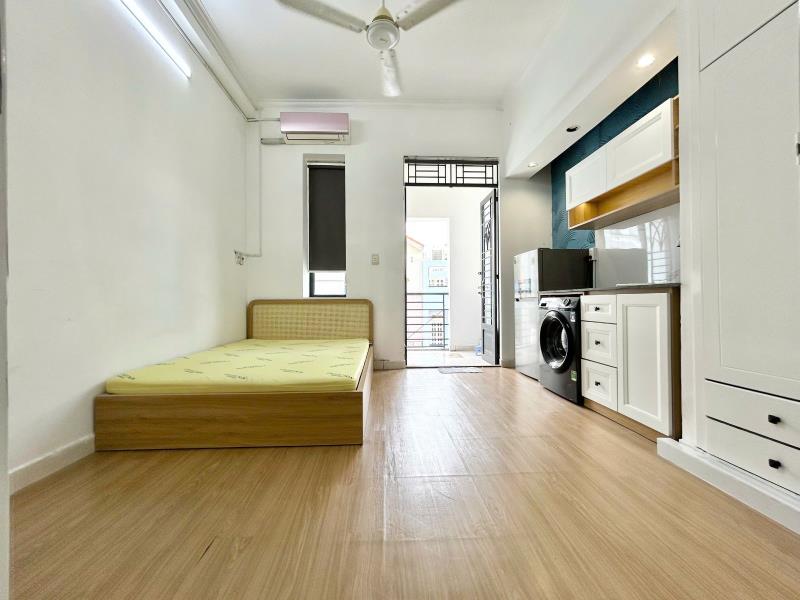 🌈Căn hộ full nội thất - ban công - ngay khu ẩm thực phan xích long - Ảnh 2