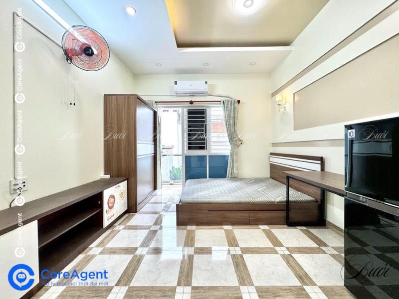 Phòng trọ bancol giá rẻ full nt kế bên ngã tư bốn xã