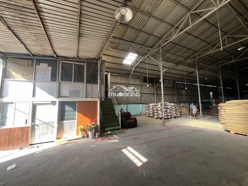 Cho thuê xưởng 850m phường đông hoà dĩ an có 3 pha - 3