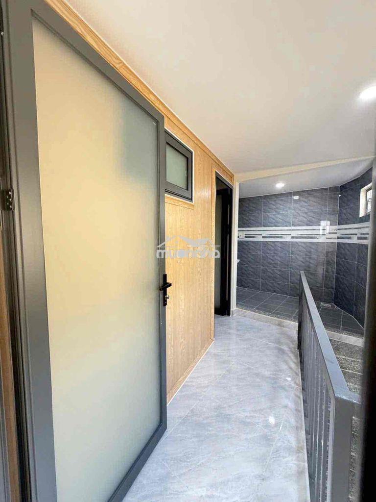 Nhà lầu. hẻm ba gác. gần phạm văn đồng. linh xuân. đường số 8. sổ sạch - Ảnh 3
