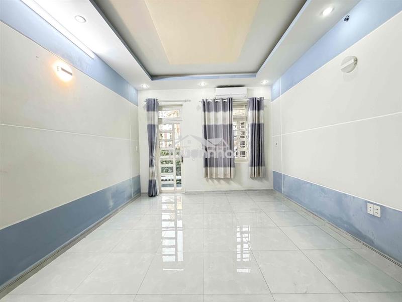 Phòng trọ trong nhà nguyên căn đường 12m thông sạch đẹp