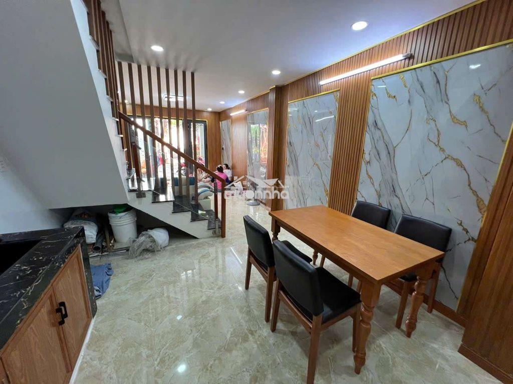 Nhà 3 phòng ngủ - hẻm 4m - gần cầu chà và - Ảnh 3