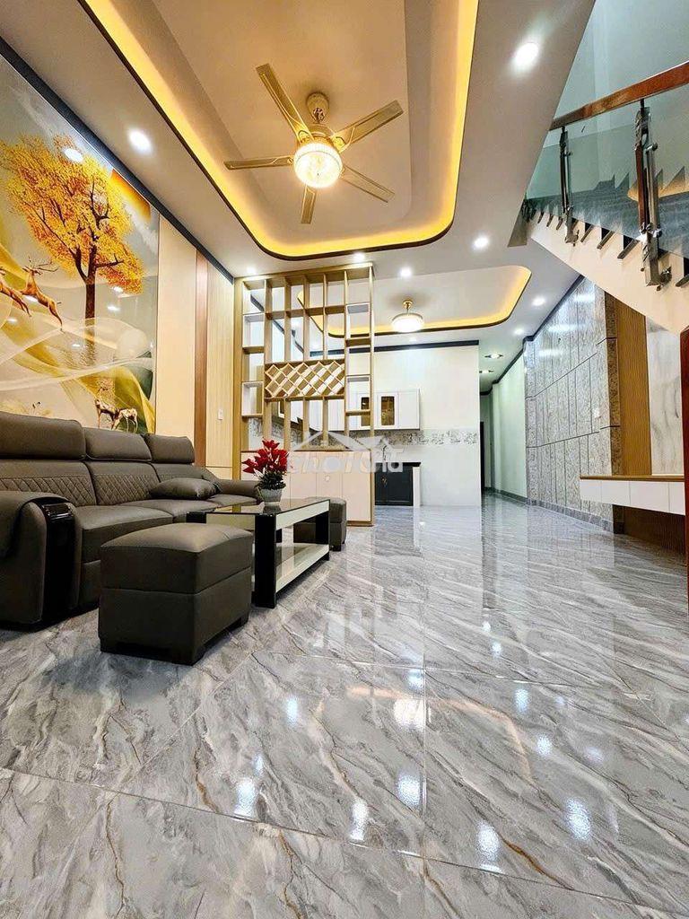 Nhà lầu 3 phòng ngủ - Ảnh 3
