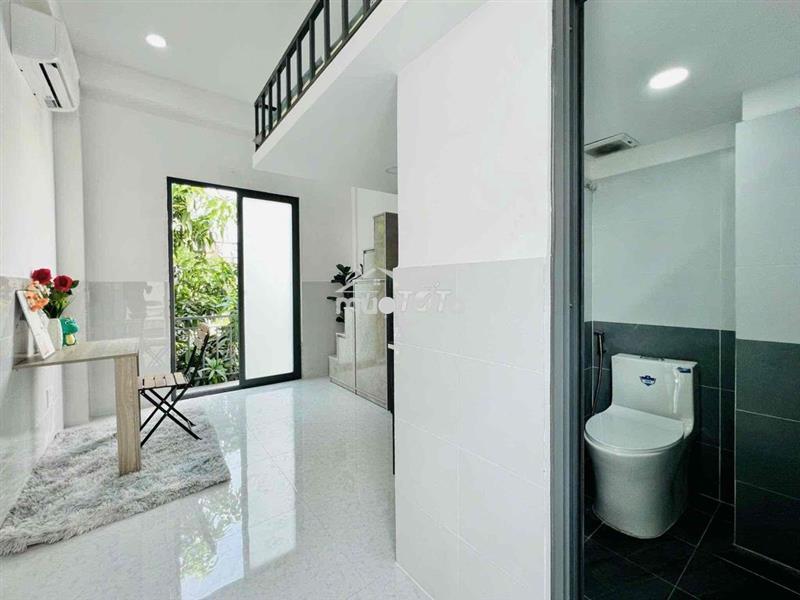 Đi bộ sang đại học văn hiến – phòng full nội thất trịnh đình thảo