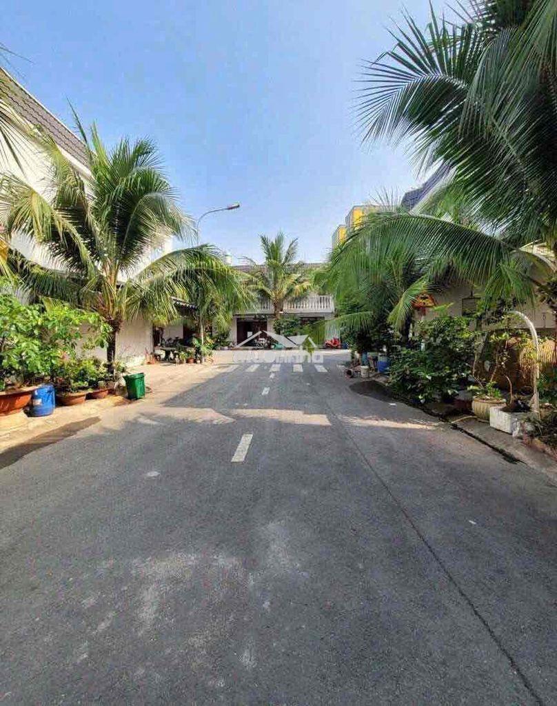 Cho thuê nhà 1 trệt 2 lầu kdc đức huy - gần chợ đông hoà, làng đại hoc - Ảnh 3