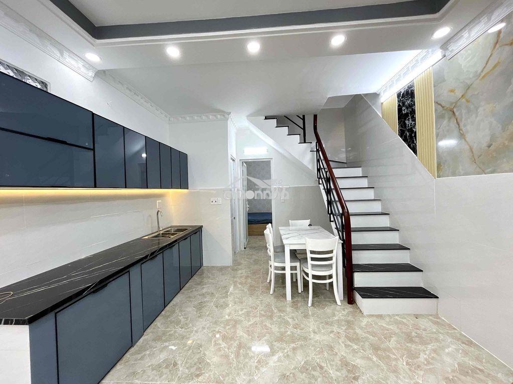 15m ra hẻm ô tô đậu dt:4x13,5m 2tầng 3pn hẻm 1806 huỳnh tấn phát. - Ảnh 3
