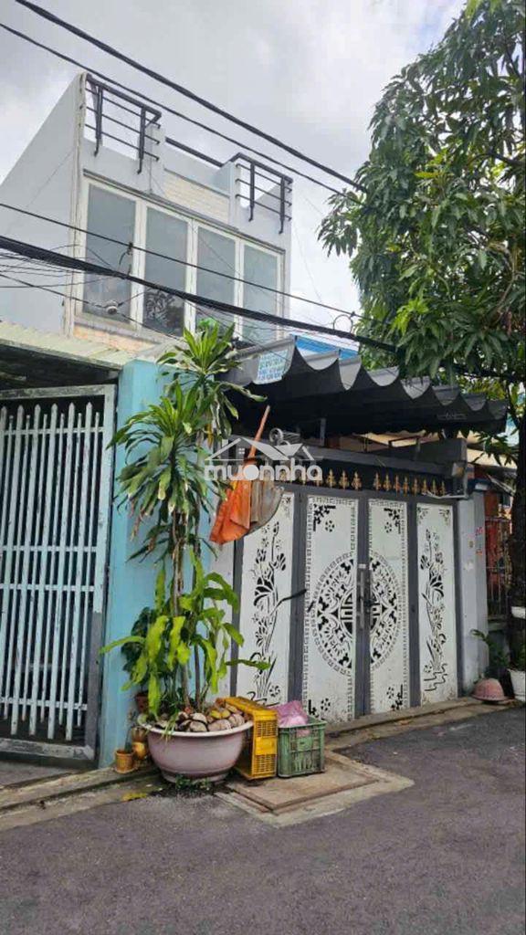 Nhà 2 mặt tiền đường nhựa xe hơi - 03 tầng 4x24m - Ảnh 2