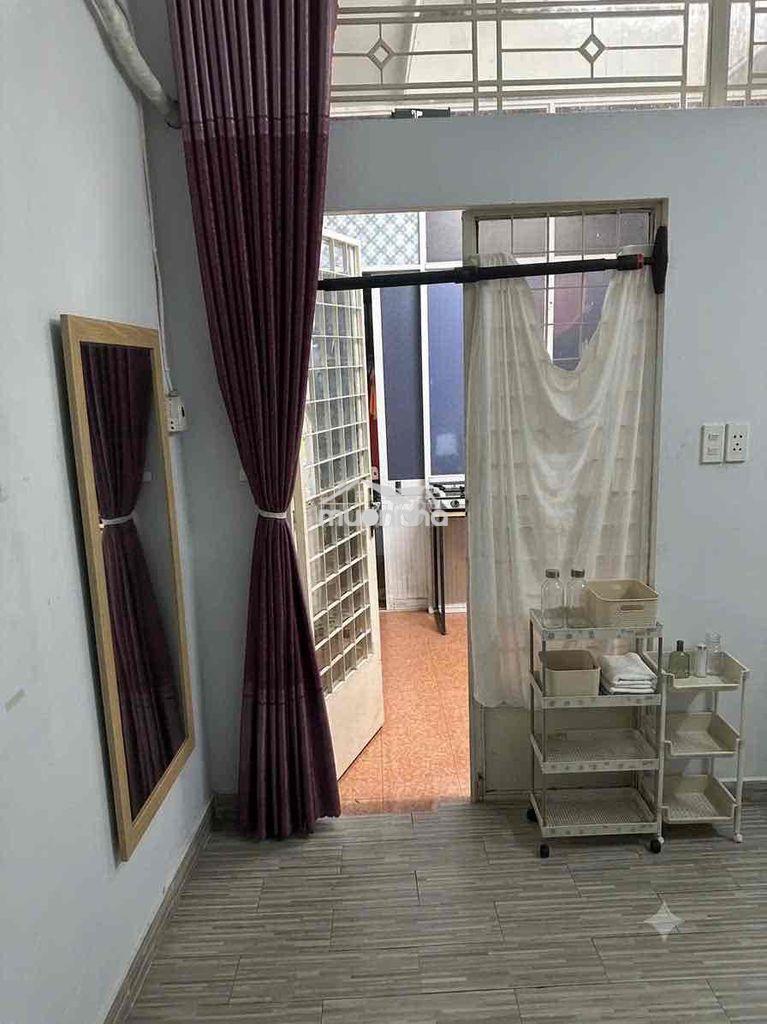Cho thuê phòng mặt tiền đường hoa phú nhuận - Ảnh 4