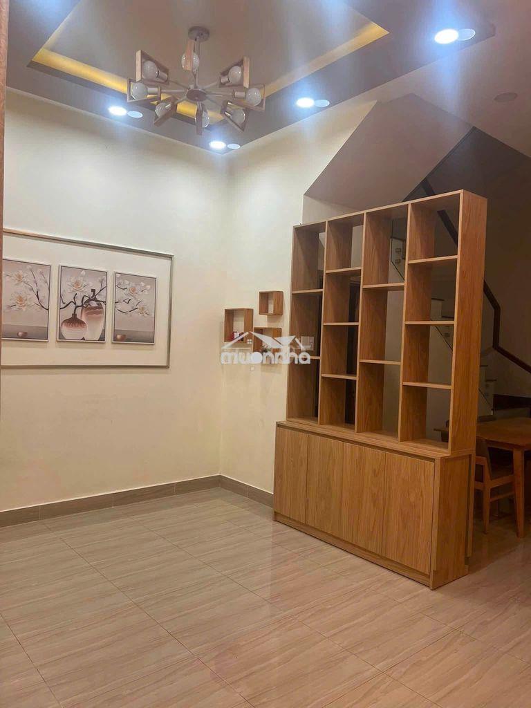 Cho nhà phố lovera park | 2 tầng -3pn | 12 tr/th | có 1 ít nội thất