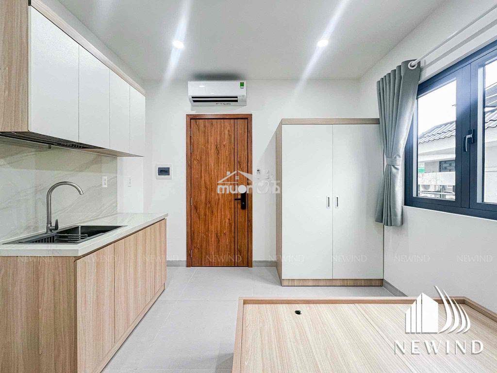 Studio cửa sổ trời ngay vivo - Ảnh 3