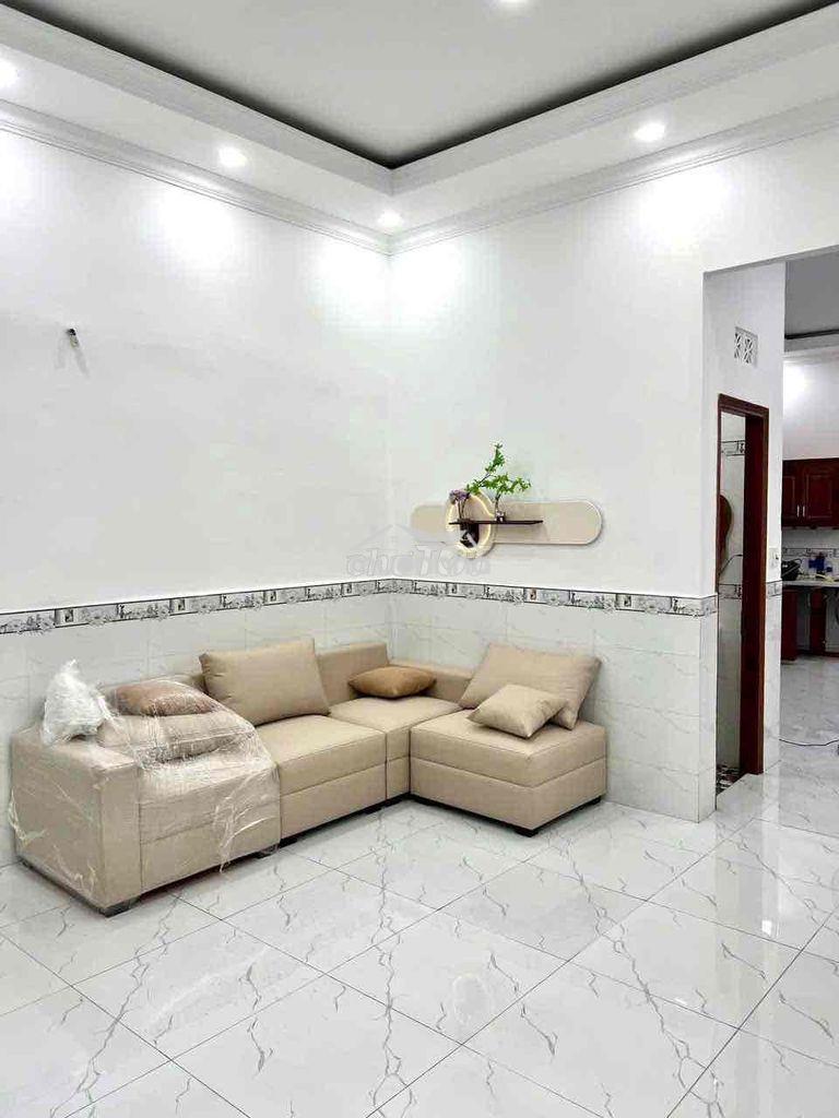 Nhà có nội thất 95m2 nở hậu 8m hẻm huỳnh tấn phát quận 7 - Ảnh 2