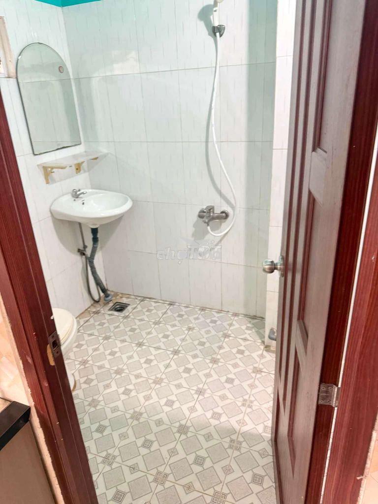 Phòng trọ sinh viên, an ninh, đầy đủ nội thất, sạch đẹp, thông thoáng - Ảnh 4