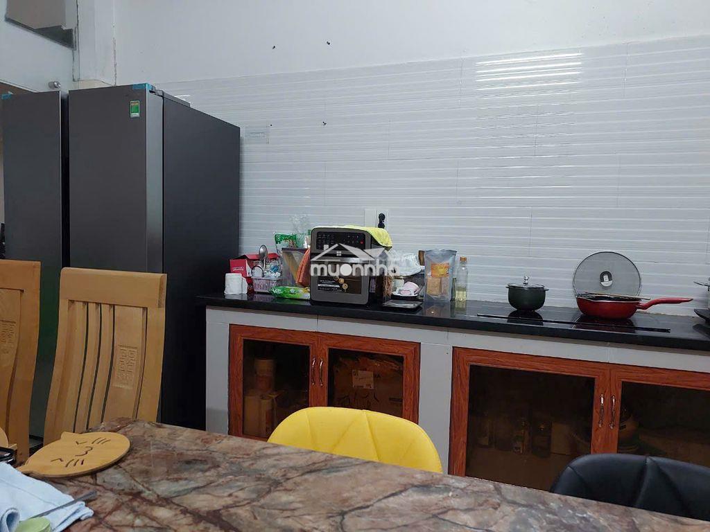 Nhà còn mới, sạch sẽ. chủ nhà dễ tính - Ảnh 2