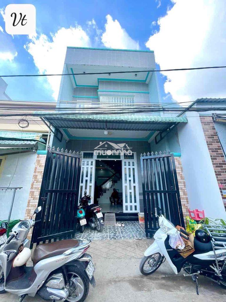 Nhà gần đhyd 2pn 2máy lạnh 2 wc