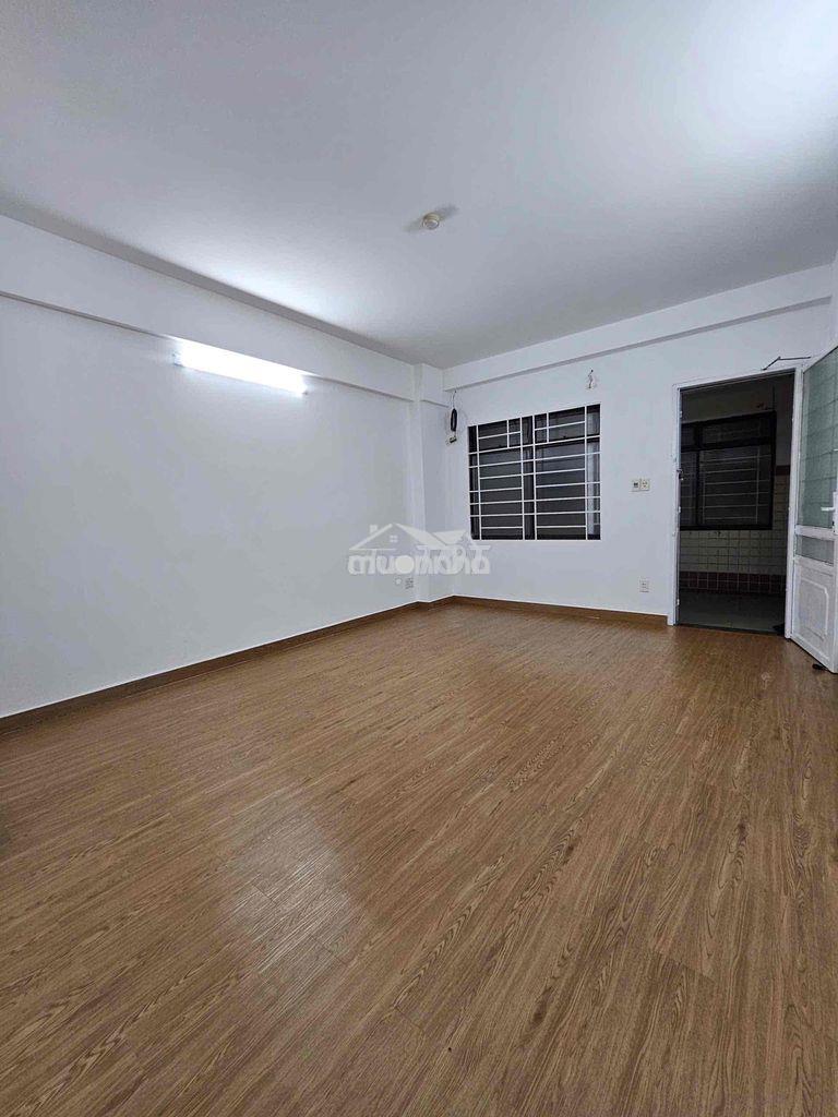 Căn hộ 1 phòng ngủ 50m2 tôn thất thuyết quận 4 - Ảnh 3