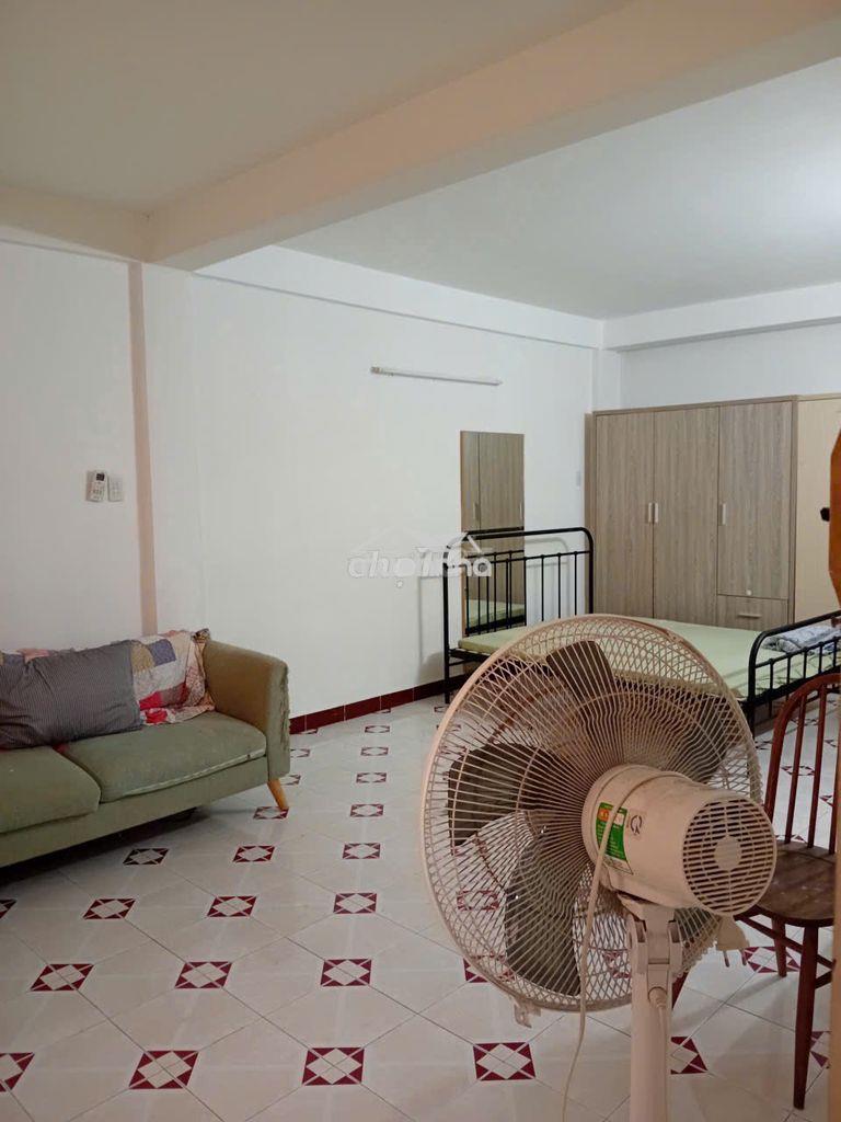 Bán căn chung cư phường 3 quận 4 gần công viên, 50m2 hoàn thiện đẹp - Ảnh 3
