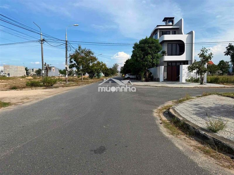 ✅Bán lô đất 128m2 ngang 8m đất gần chợ điện ngọc và làng đại học