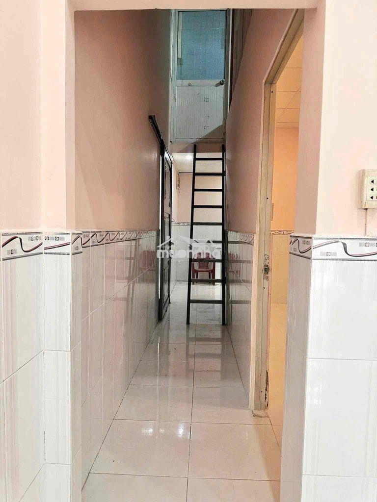 Cho thuê nhà cấp 4 gần hoàng diệu 2 - đại học ngân hàng - Ảnh 3