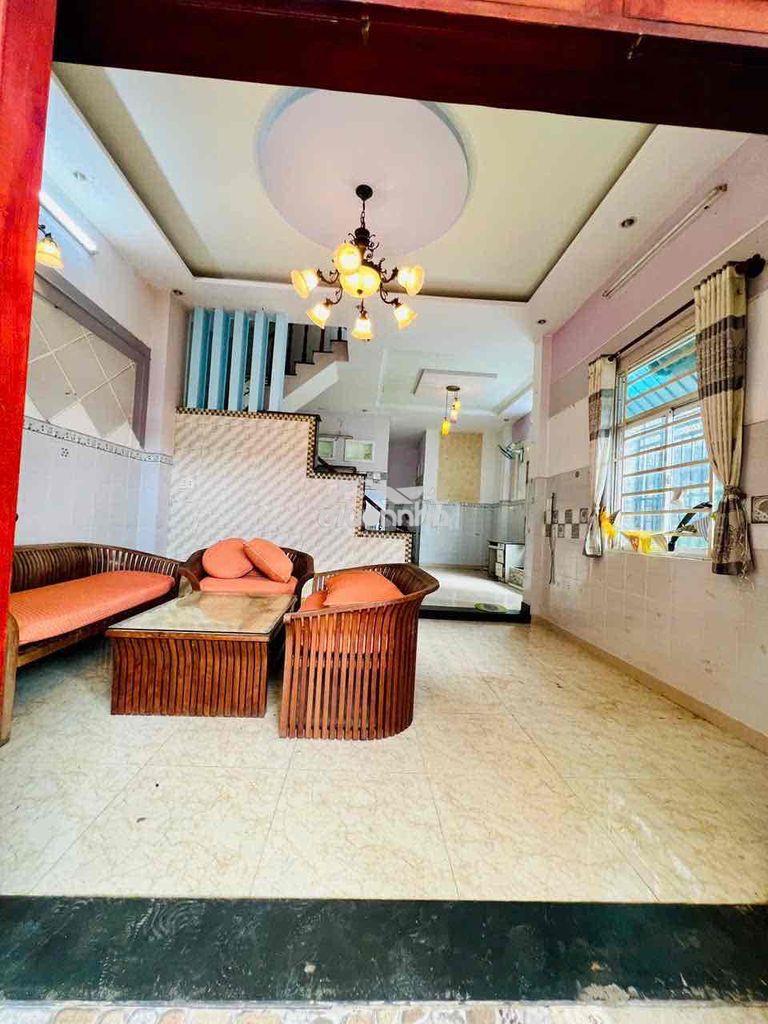 Cho thuê nhà dt 6x15m 1trệt 1lầu 4pn 3wc sân đậu ôtô căn góc thoáng - Ảnh 4