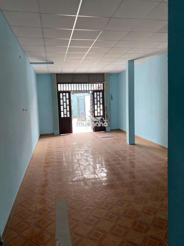 Cho thuê nhà dt rộng 150m có sân xe ỏto 5.5tr - Ảnh 2