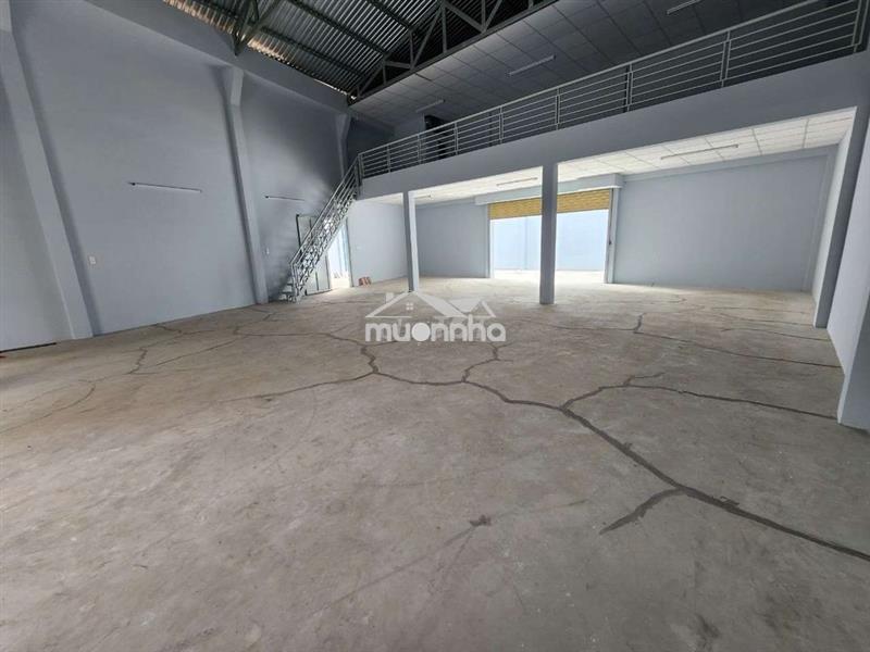 Cho thuê kho sát 4 xã 320m2 giá 25 triệu