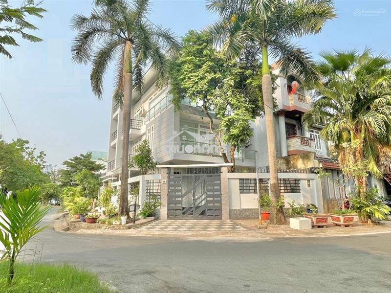 Villa 2 mặt tiền thoáng, ngay công viên hồ sinh thái, an phú an khánh