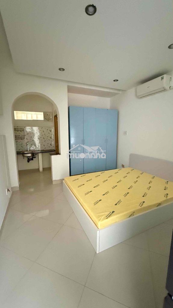 Phòng full nội thất ngay ufm, giờ tự do, dọn vào ở ngay, hình thật - Ảnh 2