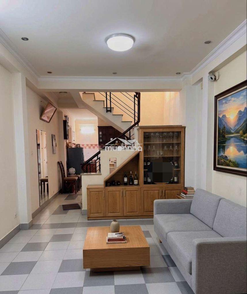Xe hơi đậu trong sân. 68m²x4tầng nhà đẹp ra đường lê quang định - Ảnh 2