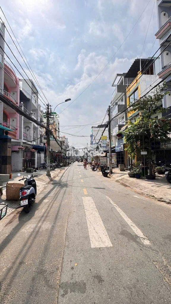 - Nhà hẻm xe tải nội bộ lạc long quân, khu vực an ninh, dân trí cao!" - Ảnh 2