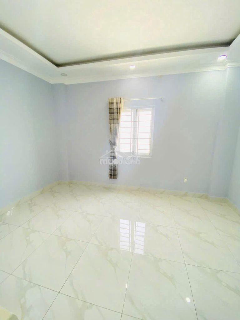 📢 Nhà 3 tầng 4pn - lã xuân oai, long trường, quận 9  - Ảnh 2