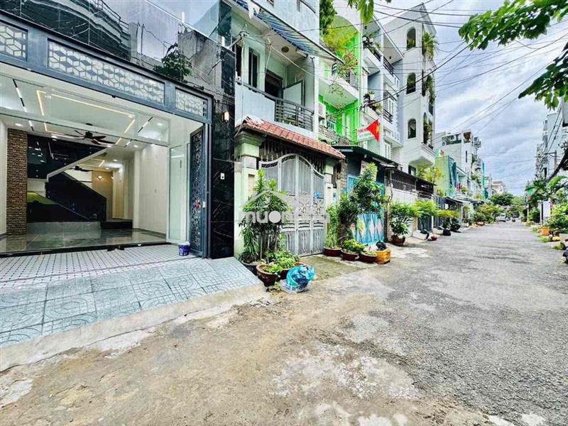 Chính chủ bán nhà 549 lê văn thọ
