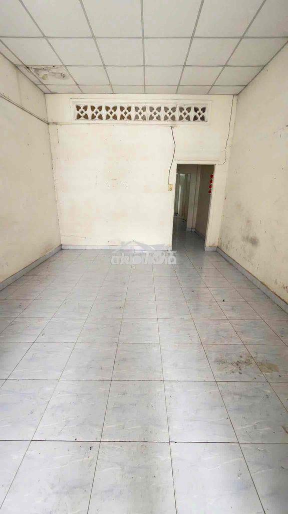 Nhà 100m2 đường đồng tâm - song hành | có sơn mới - Ảnh 3