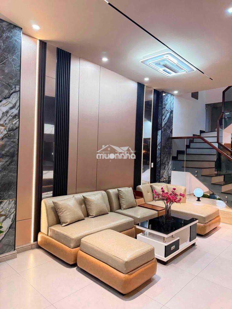 Nhà phố 3 lầu - full nội thất - giá 4,6 tỷ 4 pn 4 wc tại bình dương - Ảnh 3