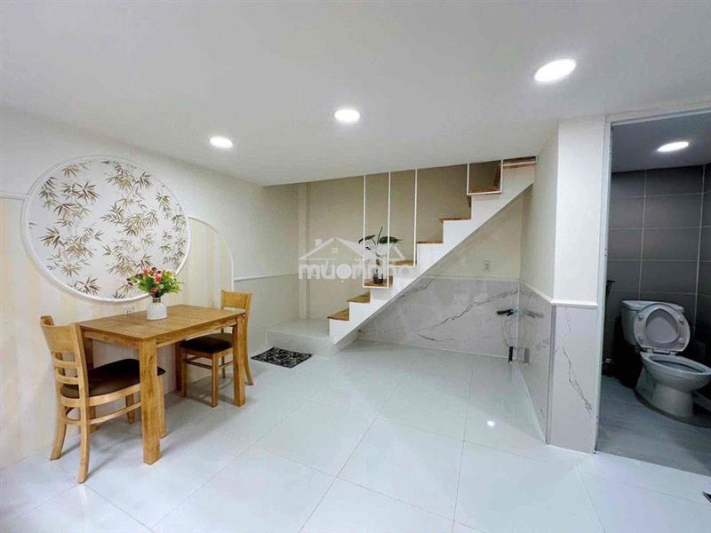 Duplex 1 trệt, lầu mới xây full nt ngay gần quận 2