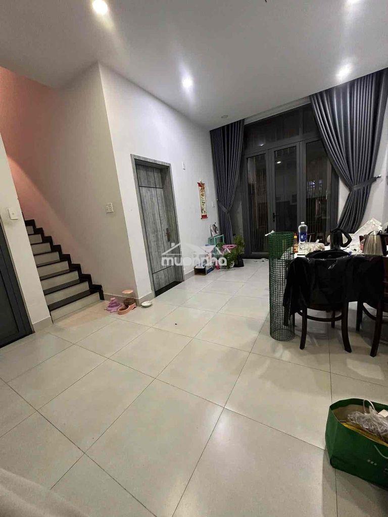 Cho thuê nhà 2 tầng hẻm xe hơi full nội thất đình phong phú - Ảnh 3