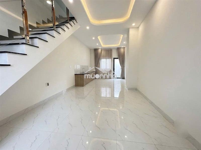 Cho thuê nhà mã lò -mới -2 tầng -52m2-đường 8m có lề -sát mặt tiền