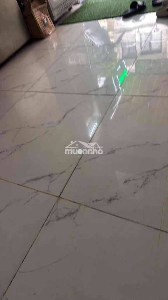 Cho thuê nhà xưởng mt nội bộ 8m thông gò dầu dt 9m x 22m đúc lửng trê
