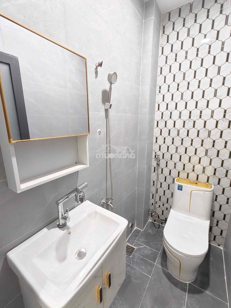 Nhà hẻm lê ngã cách mt 2 căn - Ảnh 3