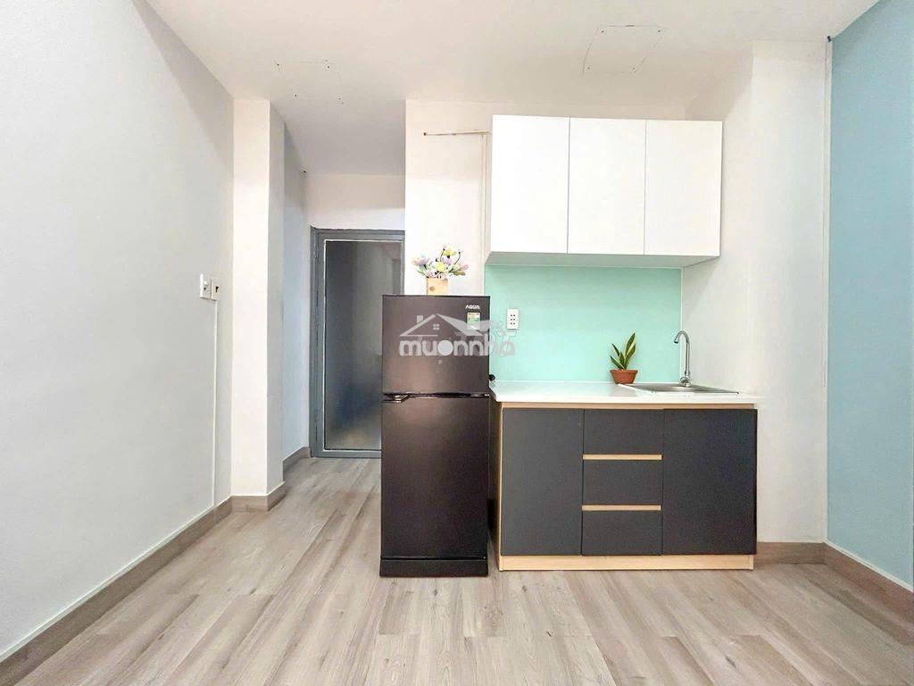 Phòng 25m2 ngay gần bến xe quận 8, cầu chánh hưng, đh kinh tế cs n - 3
