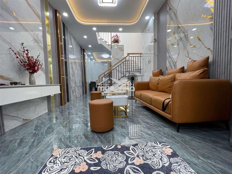 Nhà đẹp 2 tầng gần lotte mart - 42m² - nhỉnh 4 tỷ 